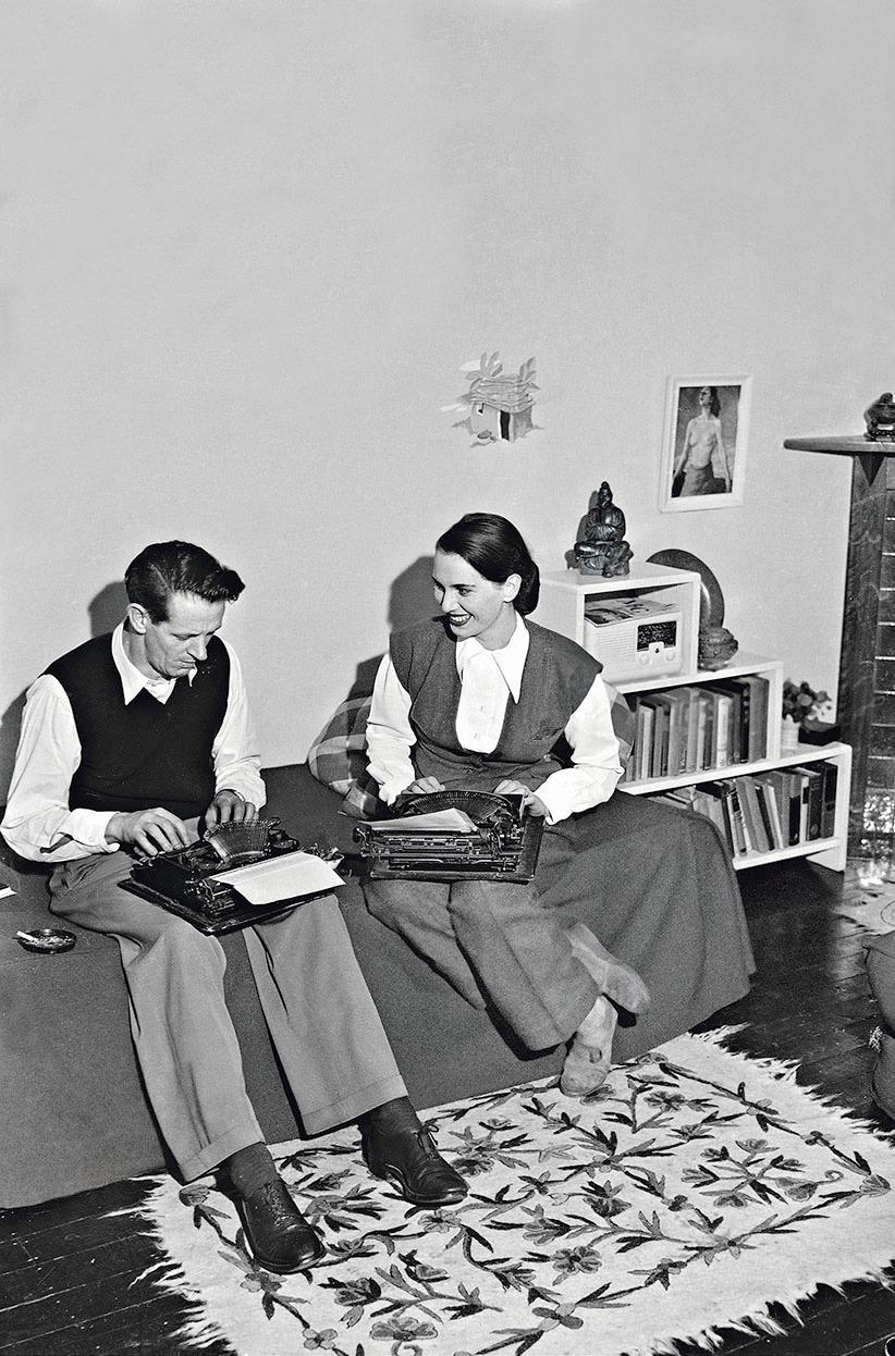 SELECTED FOR WEBSITEWriter George Johnston and his wife Charmian Clift at home in Sydney on 13 May 1948SUN NEWS Picture by STAFF