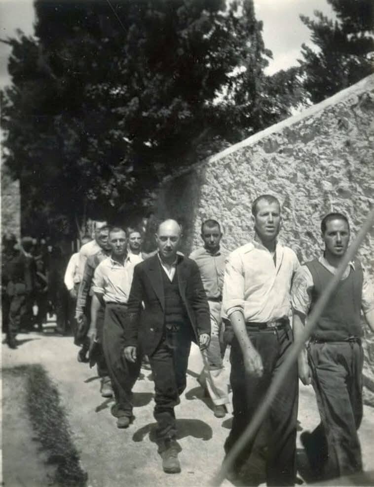  Οι φωτογραφίες της Καισαριανής και το αρχείο του ΚΚΕ