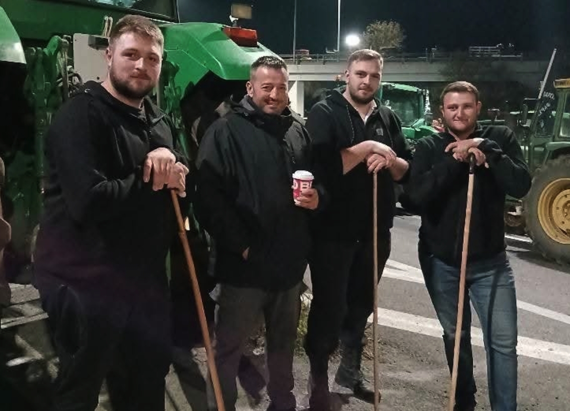 Ο Ιερός Αγώνας της Απάτης