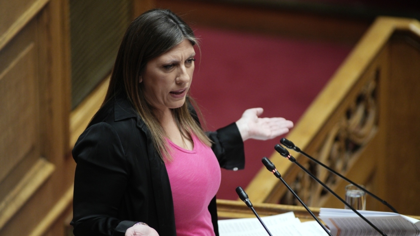 Η επέλαση των ασήμαντων και ασχημονούντων