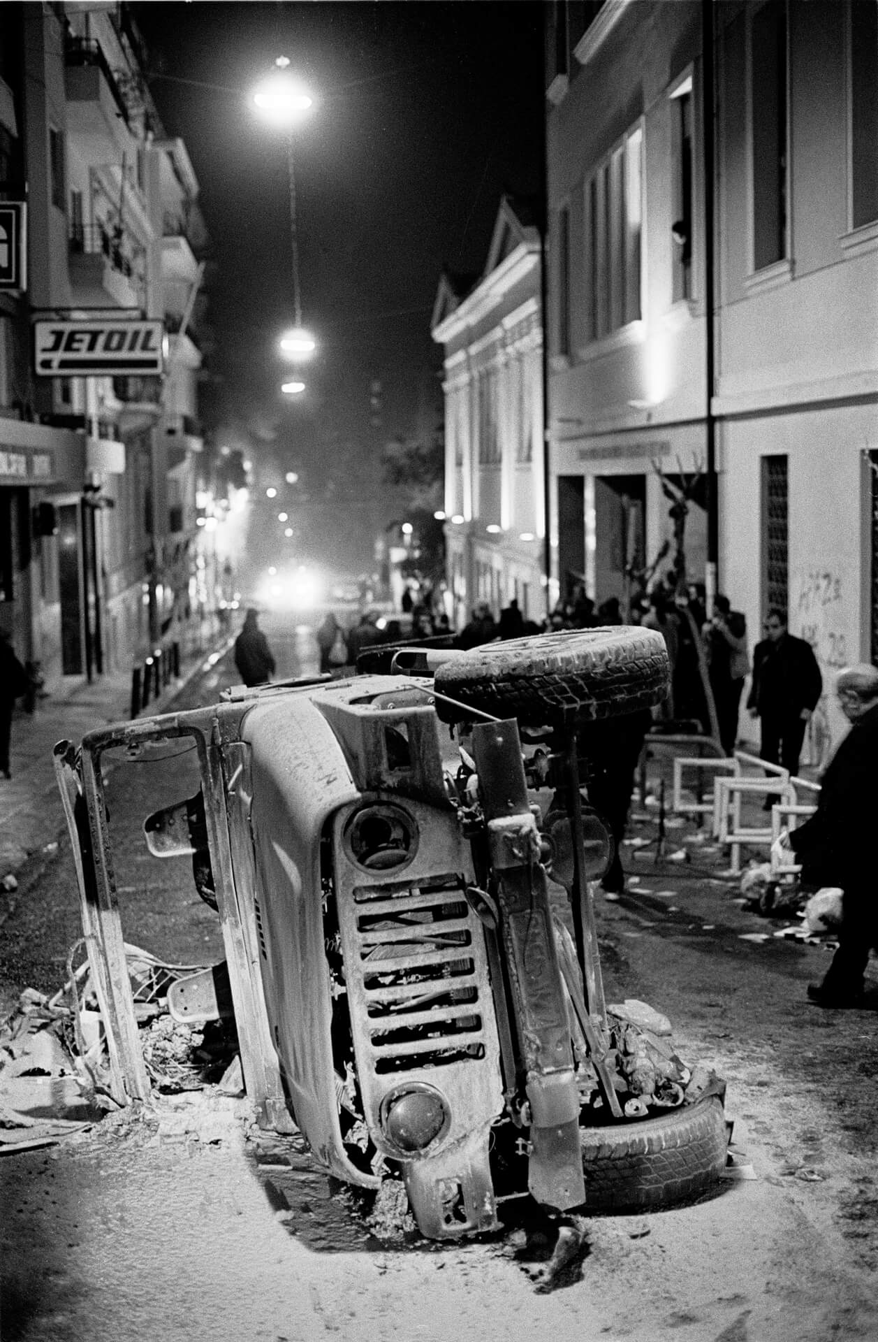 Η βία ως μορφή αυτοπραγμάτωσης. Ο Δεκέμβρης του 2008 και οι ήρωες  του Χάνεκε