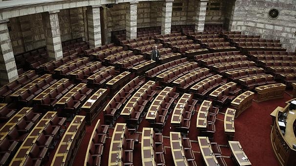Αλιβιζάτος: «Πρόεδρος με ενεργό ρόλο»