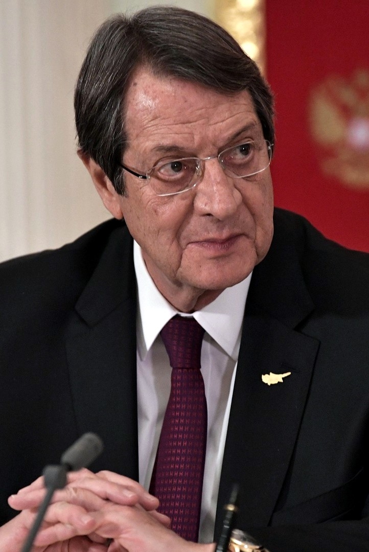 Μπίζνες και Κυπριακό