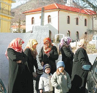 Εκλογικό κατώφλι 3%, Καραμανλής, Μητσοτάκης και μειονότητες