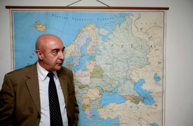Η παθογένεια των τυπικών προσόντων