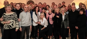 &Eta; &kappa;&omicron;&iota;&nu;&omicron;&beta;&omicron;&upsilon;&lambda;&epsilon;&upsilon;&tau;&iota;&kappa;ή &omicron;&mu;ά&delta;&alpha; &tau;&omicron;&upsilon; &Sigma;&Upsilon;&Rho;&Iota;&Zeta;&Alpha; &sigma;&tau;&iota;&sigmaf; &Sigma;&pi;έ&tau;&sigma;&epsilon;&sigmaf;, &sigma;&tau;&iota;&sigmaf; 21 &Iota;&alpha;&nu;&omicron;&upsilon;&alpha;&rho;ί&omicron;&upsilon; 2024, &alpha;&kappa;&rho;&iota;&beta;ώ&sigmaf; 100 &chi;&rho;ό&nu;&iota;&alpha; &alpha;&pi;ό &tau;&omicron; &theta;ά&nu;&alpha;&tau;&omicron; &tau;&omicron;&upsilon; &Lambda;έ&nu;&iota;&nu;.